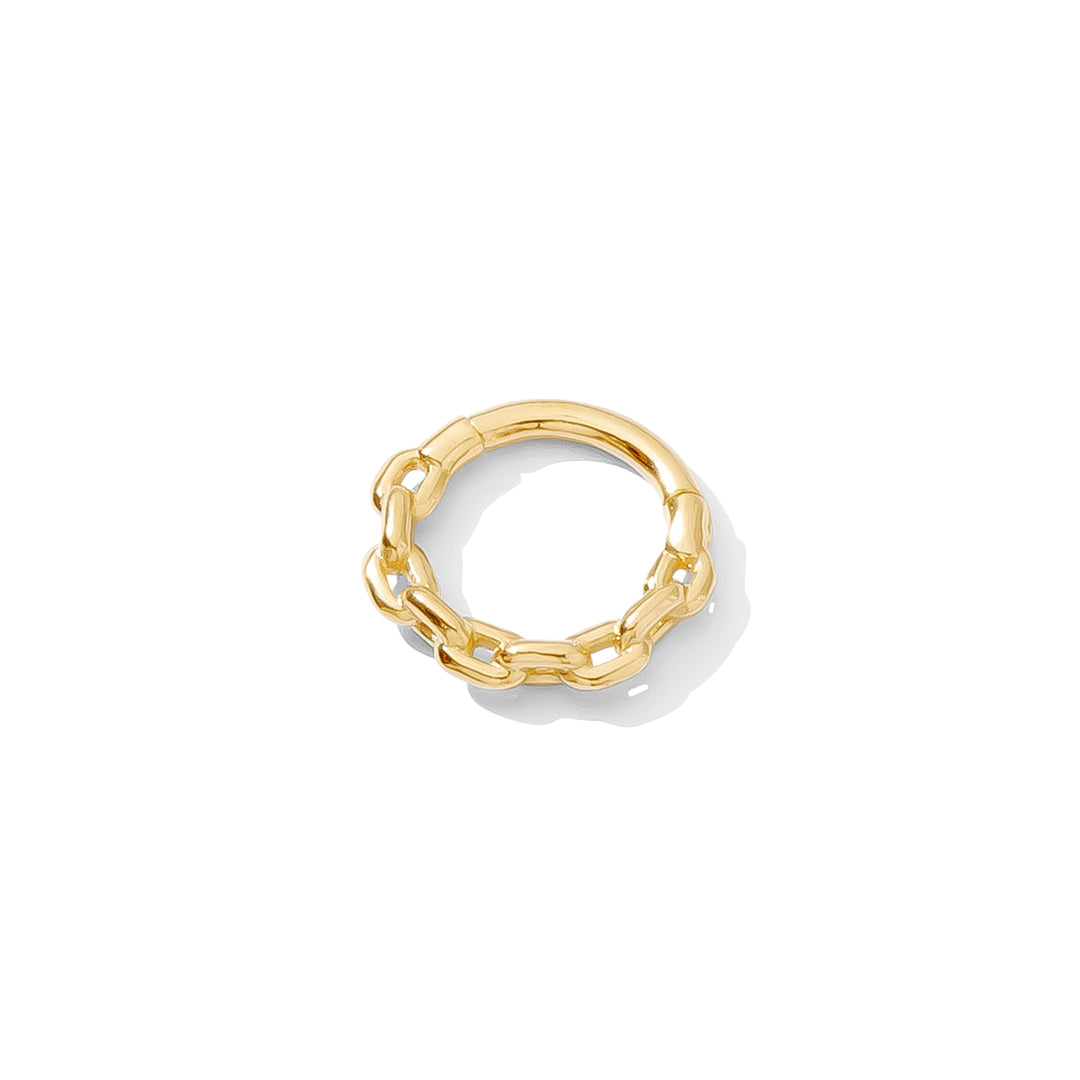 Chain Link Clicker in gold vermeil for septum or nostril piercings, handcrafted by TAWAPA