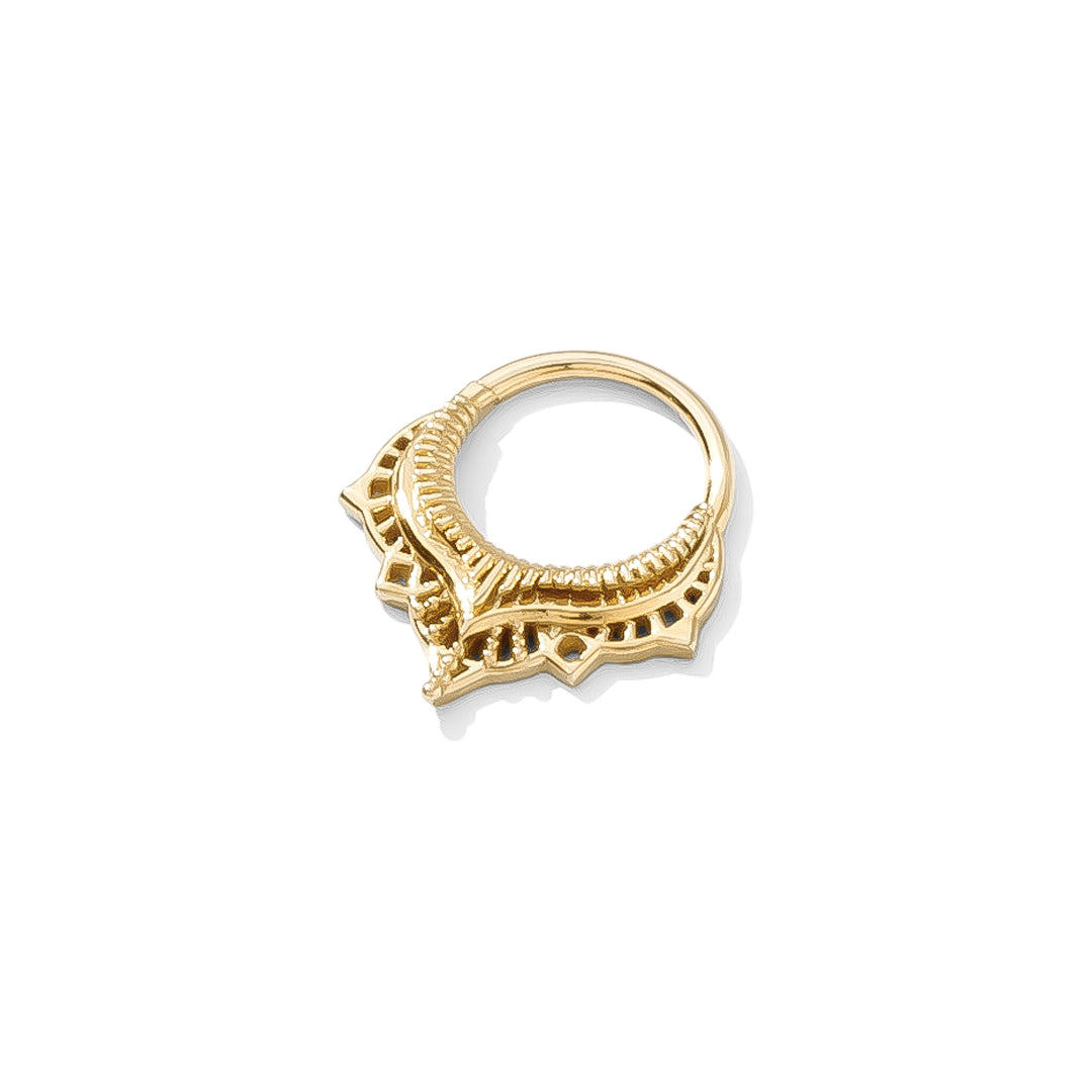 Lily Continuous Ring