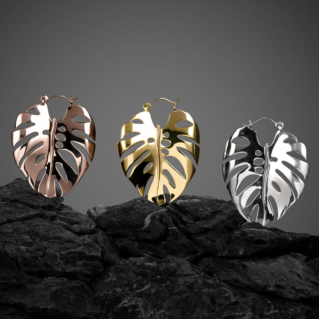 Monstera leaf-inspired hoop earrings, a bold and fun addition to your collection for a tropical, nature-infused style.