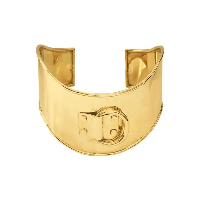 classic posture collar jewelry for modern looks