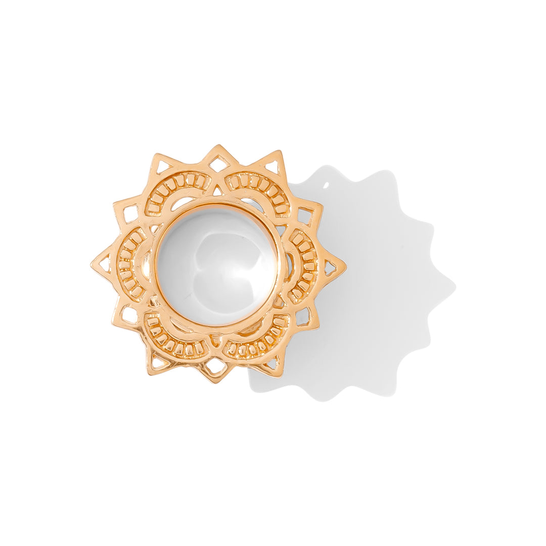Lotus Drop Eyelet