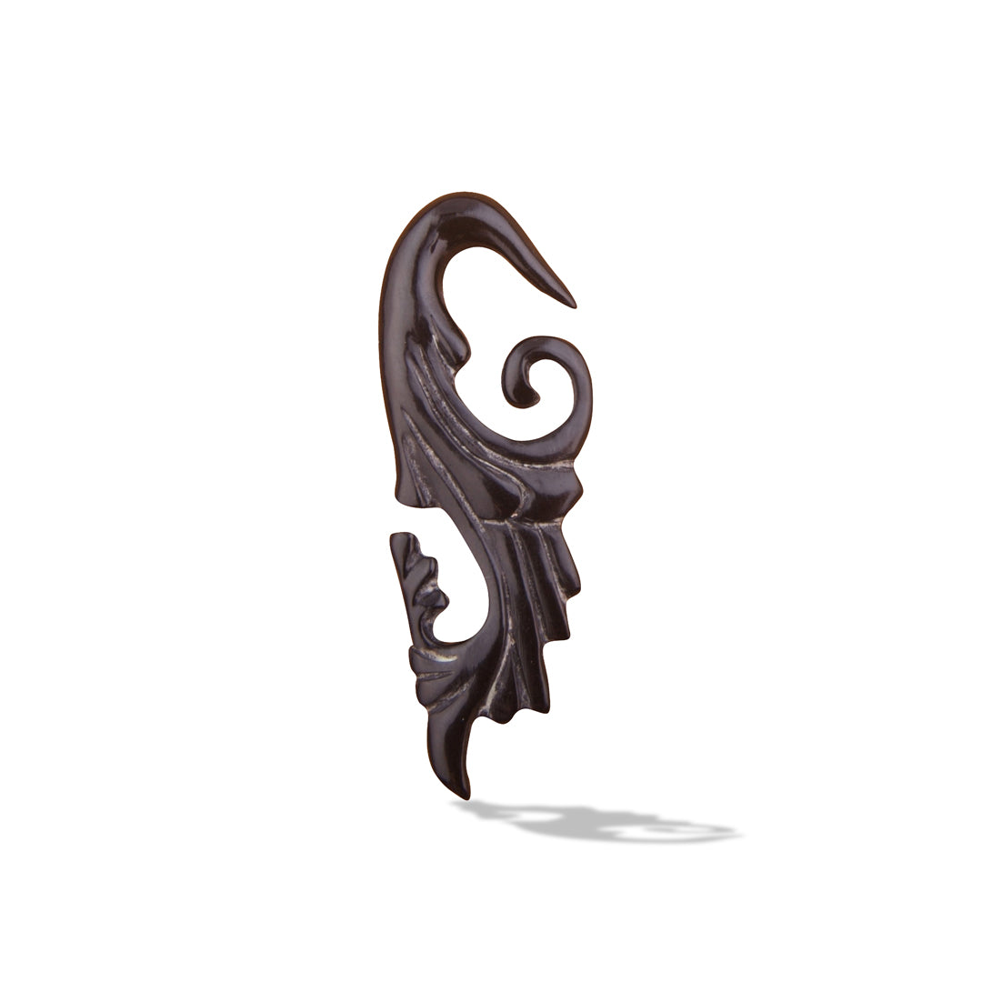 Vintage-style leaf motif earrings, organic elegance for stretched piercings handcarved horn TAWAPA