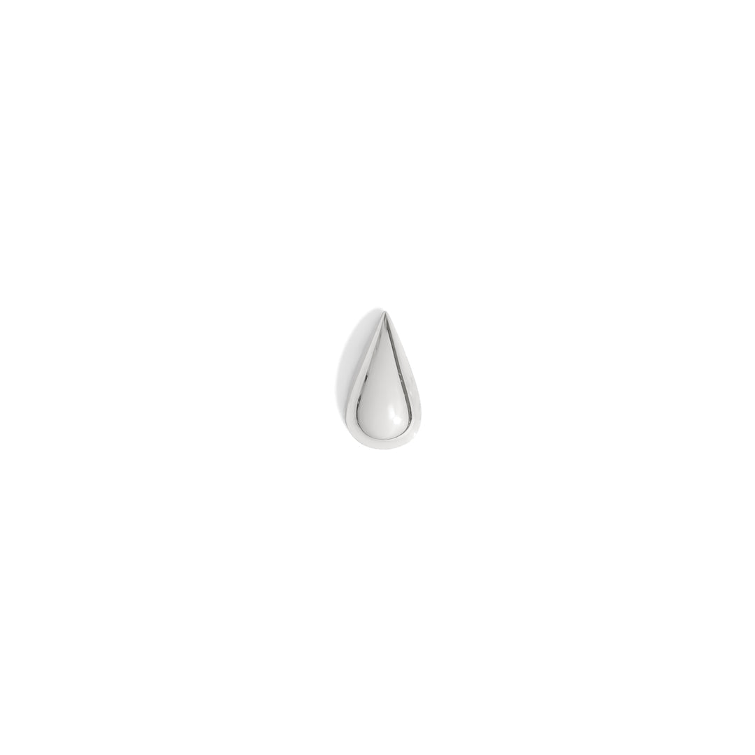 white gold teardrop-shaped threadless end on a white background