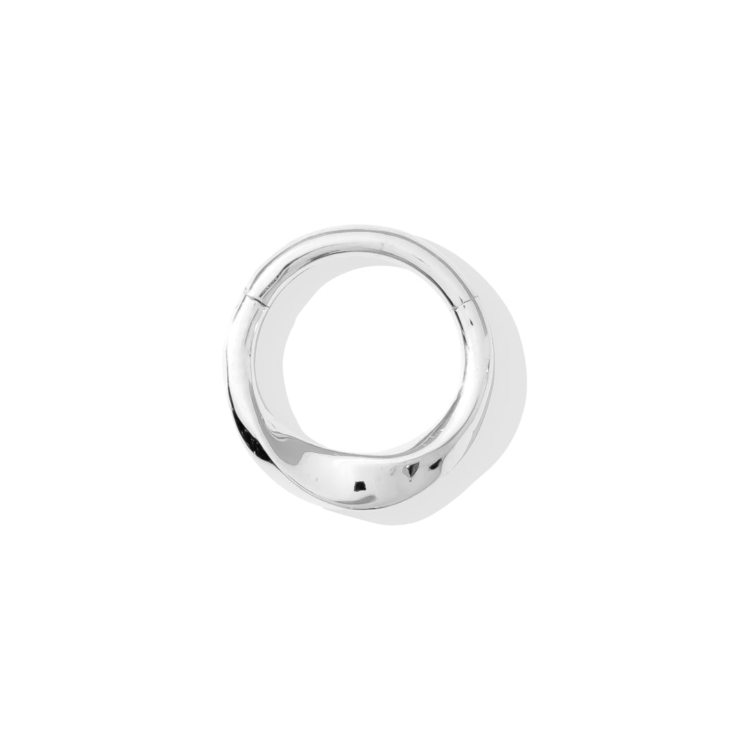 Bold 14k gold clicker earring with sculptural twist design for elevated everyday style.